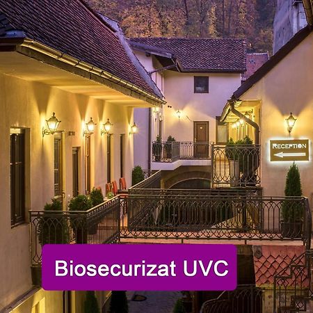 Hotel Drachenhaus à Braşov Extérieur photo