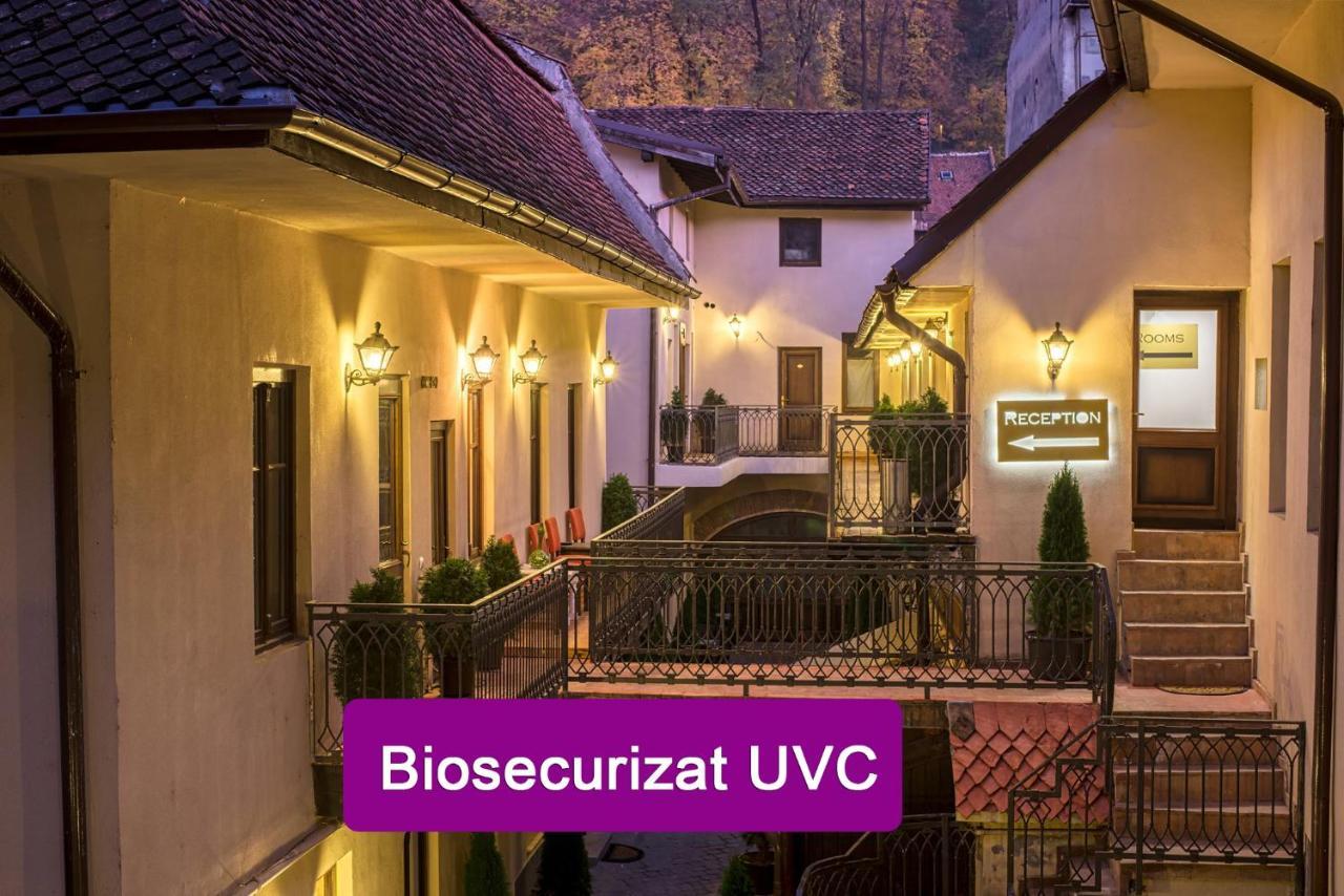 Hotel Drachenhaus à Braşov Extérieur photo